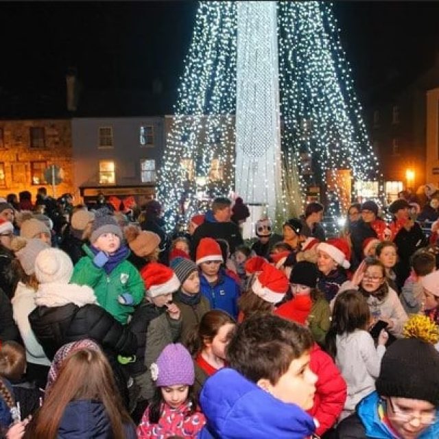 2022 – Help Us Fund The Clifden Christmas Lights